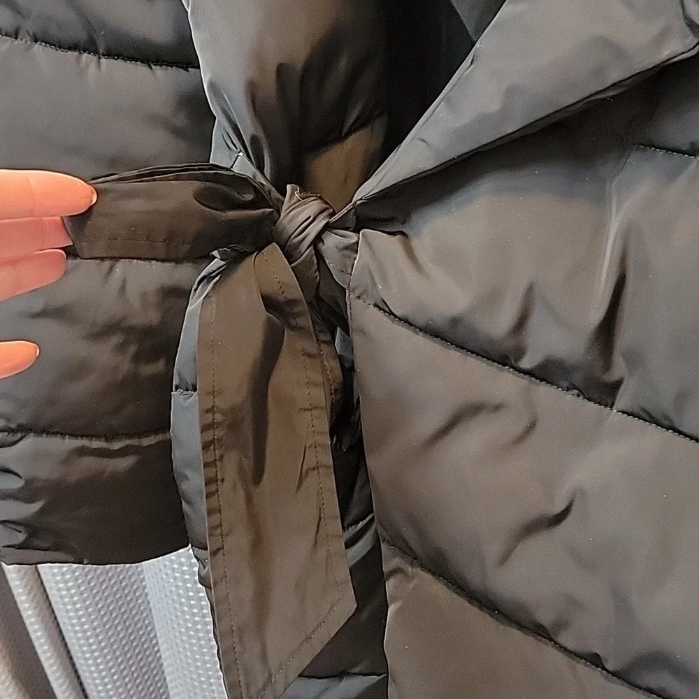 Universal Standard Asymmetrical Puffer Coat Size Universal Stand  M / Regular 2X - Picture 6 of 7